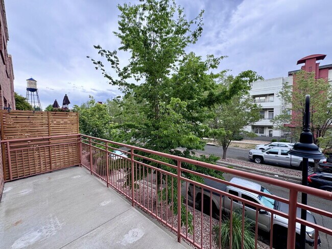 Building Photo - 5423 Water Tower Promenade