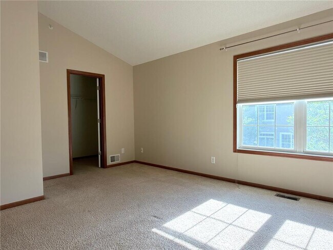 Building Photo - 9972 Vervain Dr