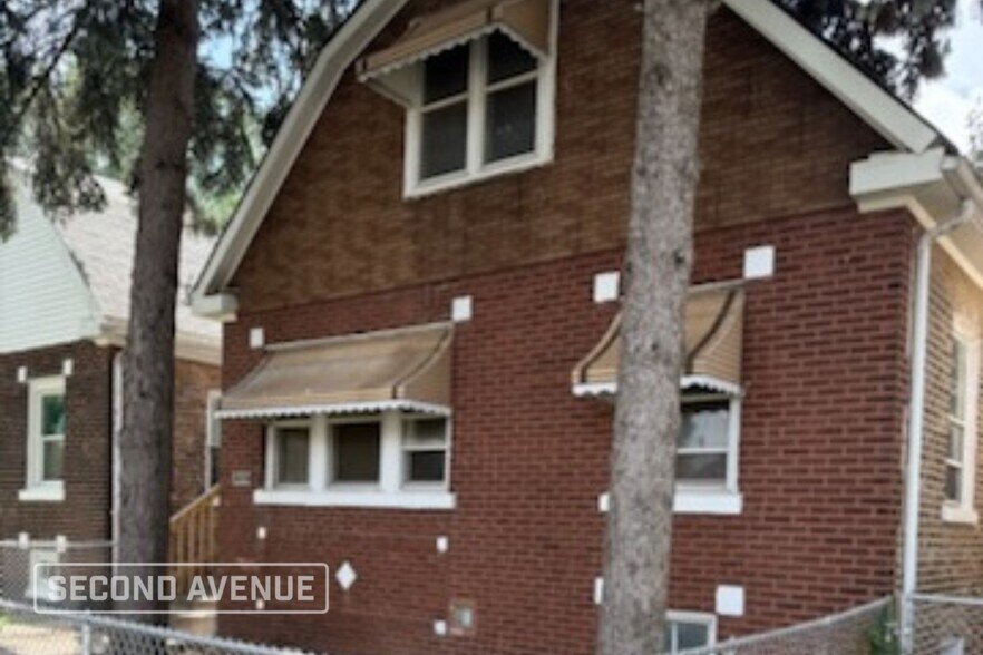 Building Photo - 9320 S Saginaw Ave