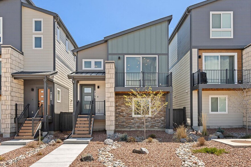 Building Photo - 7371 Hunter Jumper Dr