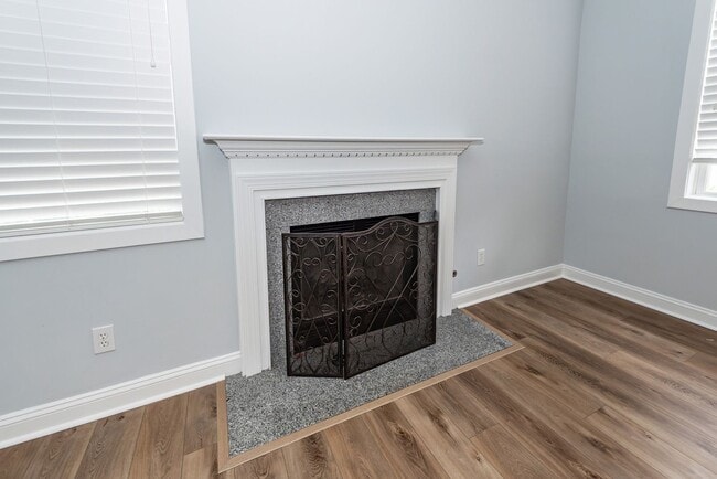 Building Photo - 4 Bedroom, 2.5 Bathroom Home in Reminisce ...
