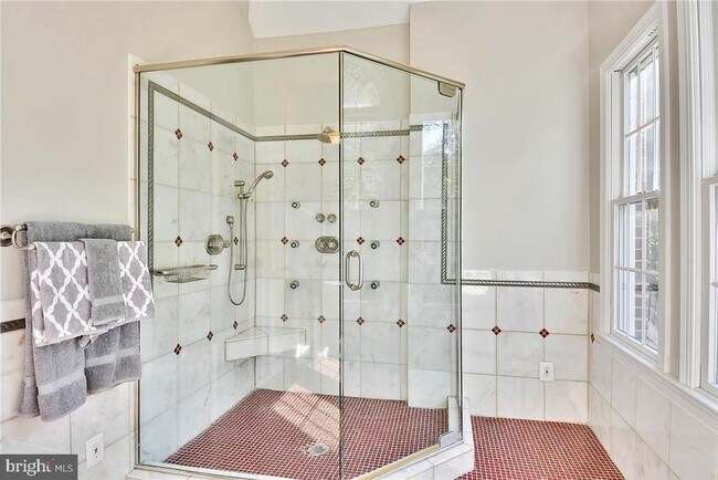 Building Photo - 5330 36th St N