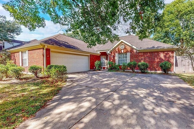 Primary Photo - 14814 Forest Trails Dr