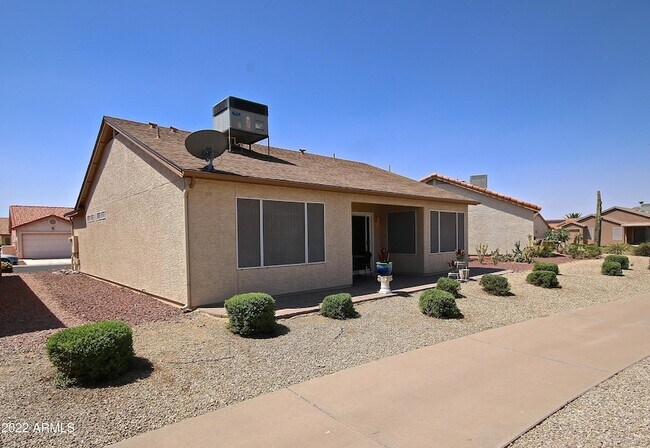 Building Photo - 1800 E Winged Foot Dr