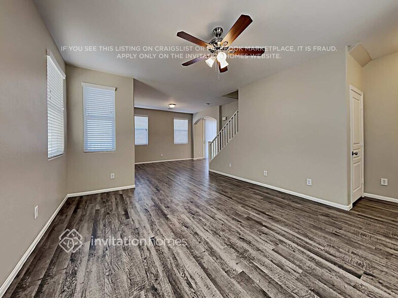 Building Photo - 556 Bayo Canyon Ct