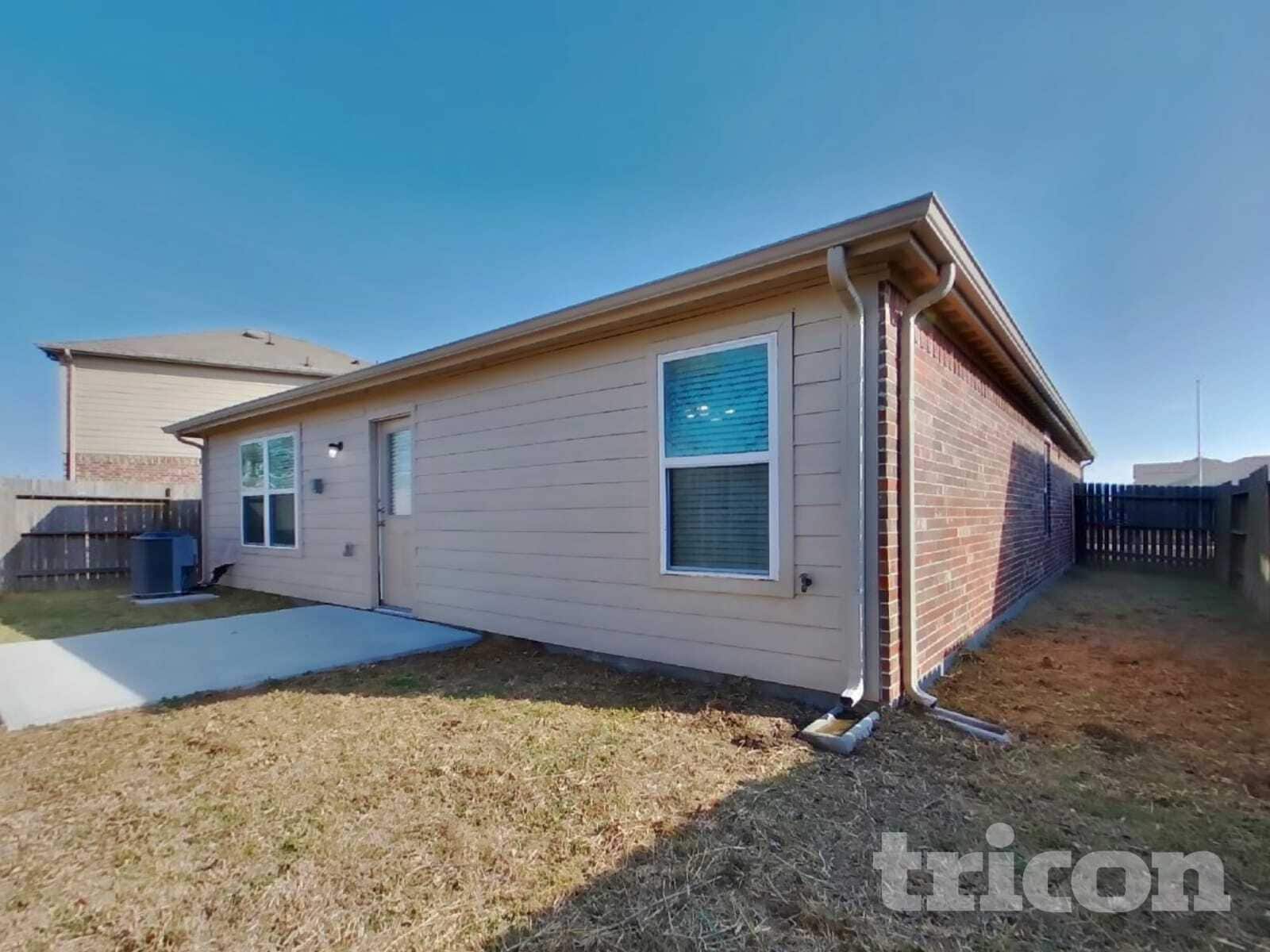 Building Photo - 604 Totem Trail Dr