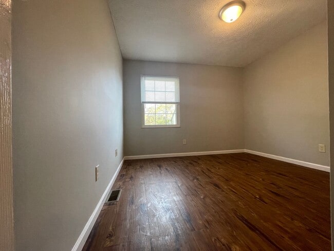 Building Photo - 4821 Lady Jane Ave