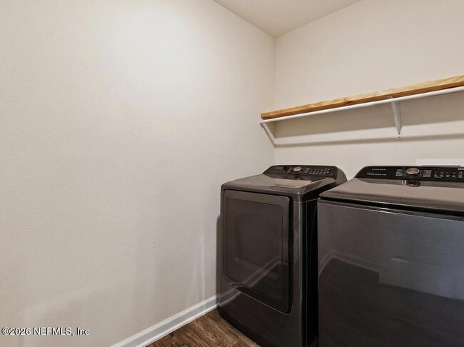 Building Photo - 152 Jarama Cir