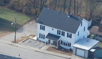 Building Photo - 237 Pleasant St