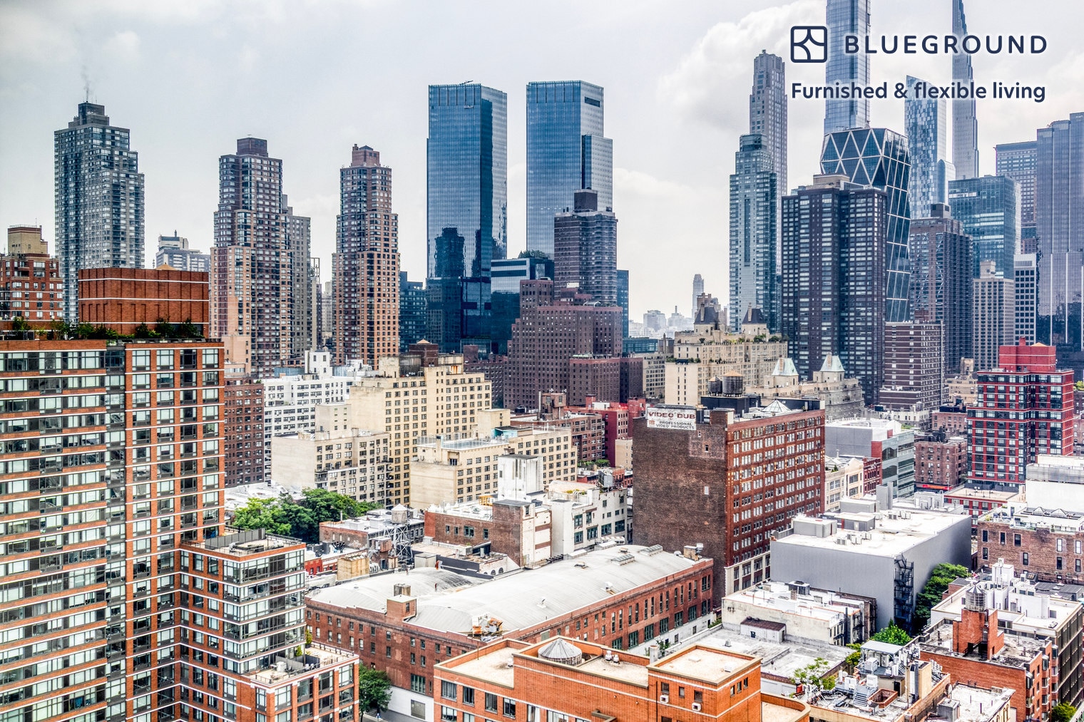 Building Photo - 550 W 54th St