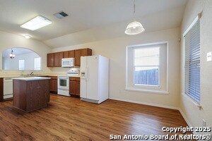 Building Photo - 10227 Roseangel Ln