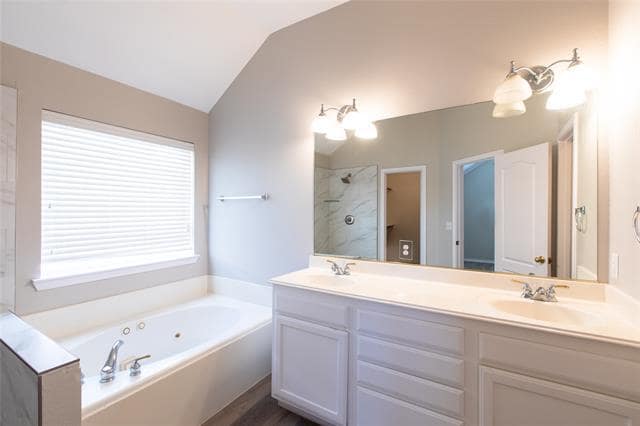 Building Photo - 1608 Woodhaven Ct