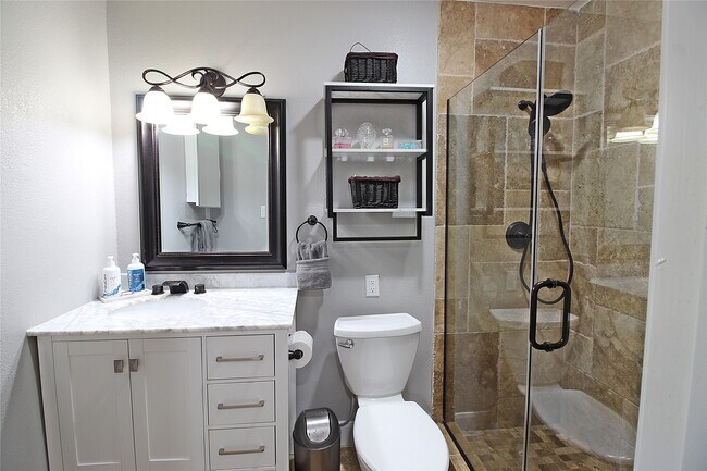 Building Photo - 10386 Hammerly Blvd