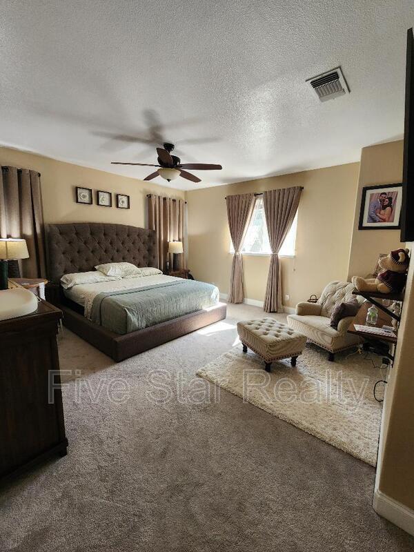 Building Photo - 2489 De Beers Ct