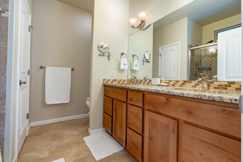 Building Photo - 585 Rio Grande Dr
