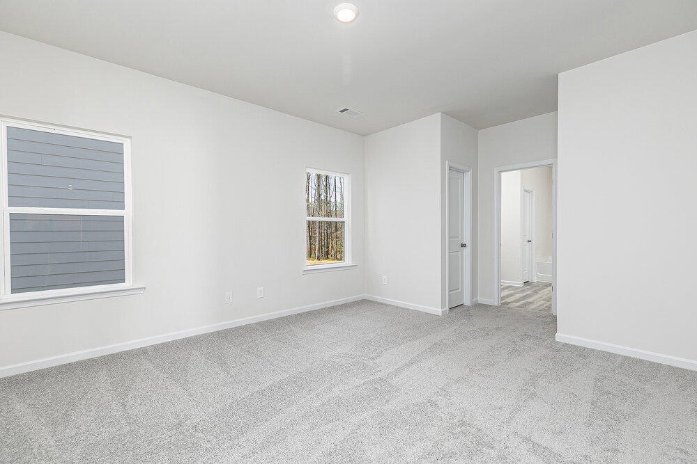 Building Photo - 644 Mackenzie Cv