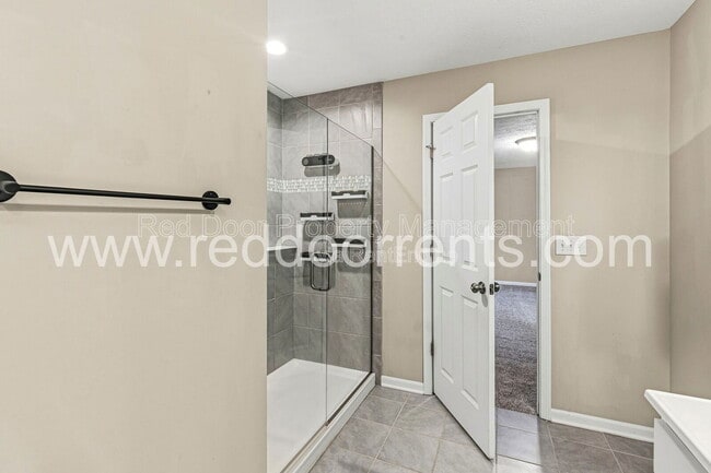 Building Photo - 8276 Sonata Pl