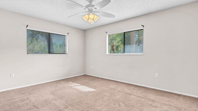 Building Photo - 5668 Baywater Dr