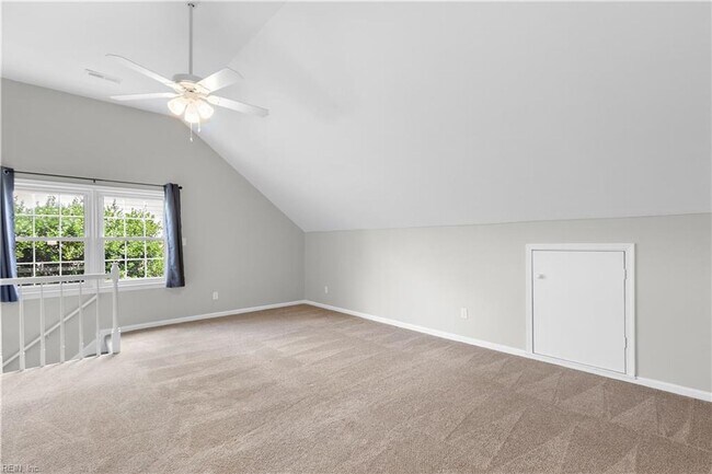 Building Photo - 5120 Eagle Run Rd