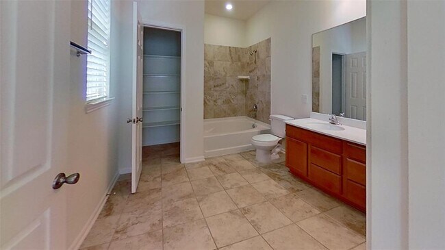 Building Photo - 3841 Tolby Crk Ln