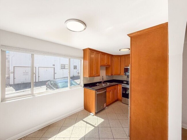 Building Photo - 5075 Narragansett Ave