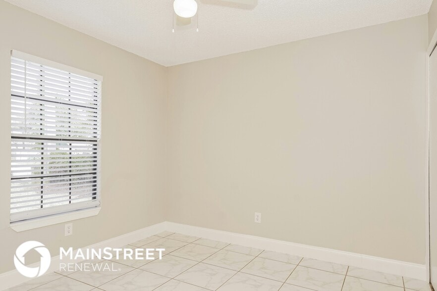 Building Photo - 1715 Montecito Ave