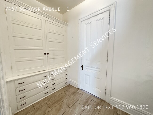 Building Photo - 7467 Schoyer Ave