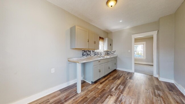 Building Photo - Cudell Neighborhood - 3 Bedroom Single Fam...