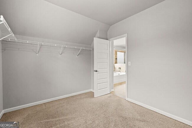 Building Photo - 361 Granite Way