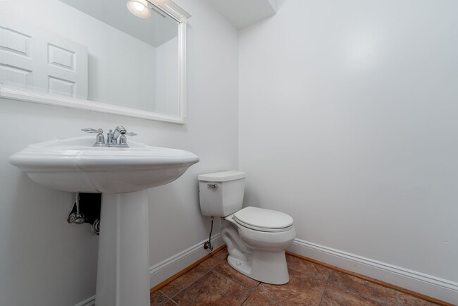 Building Photo - 3-Bedroom Home with Finished Basement in P...