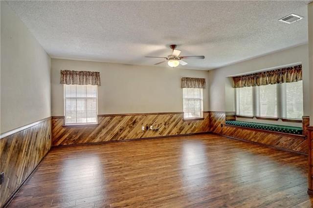 Building Photo - 5705 Royal Club Dr