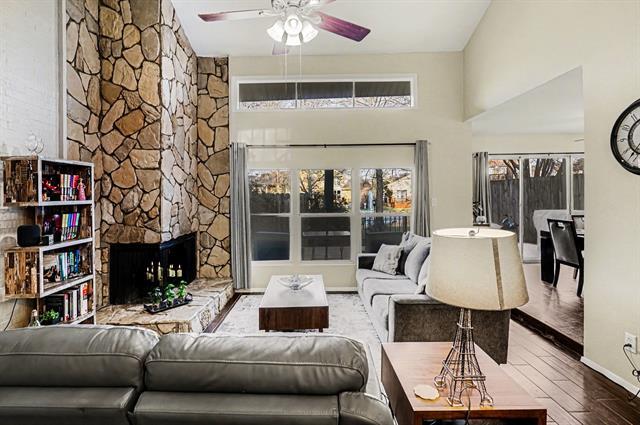 Building Photo - 2953 Country Pl Cir