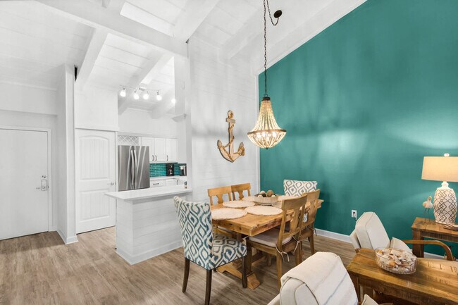 Building Photo - 3795 Scenic Hwy 98