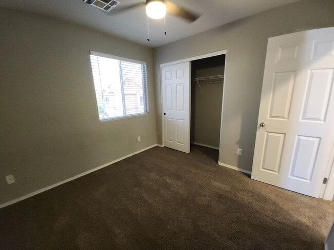 Building Photo - 8253 W Wildwood Glen Dr