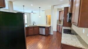 Building Photo - 718 Erika Ln