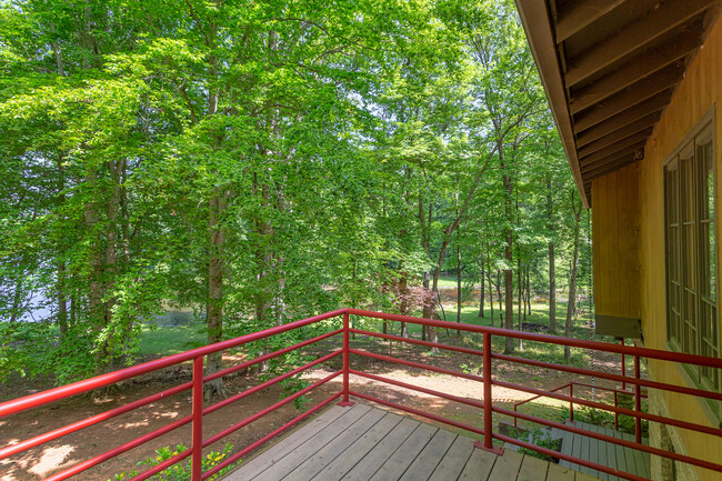 Building Photo - 4416 Arrowhead Trail