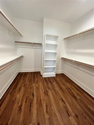 Building Photo - 13325 Bee St