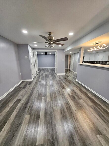 Building Photo - 13853 Forest Ave