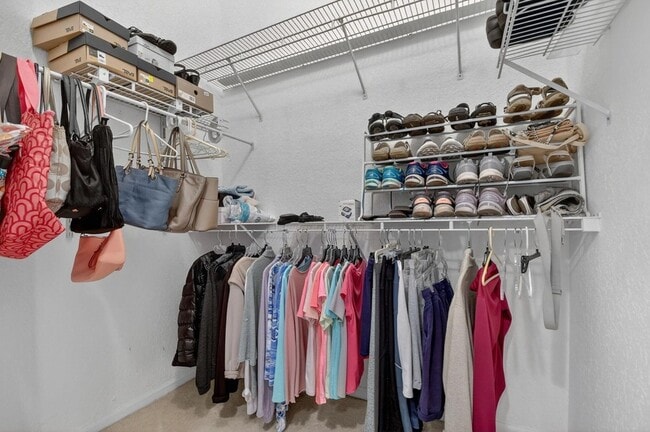 Building Photo - 7910 Laina Ln