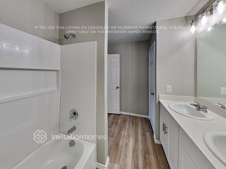 Building Photo - 1206 Autumn Mist Ln