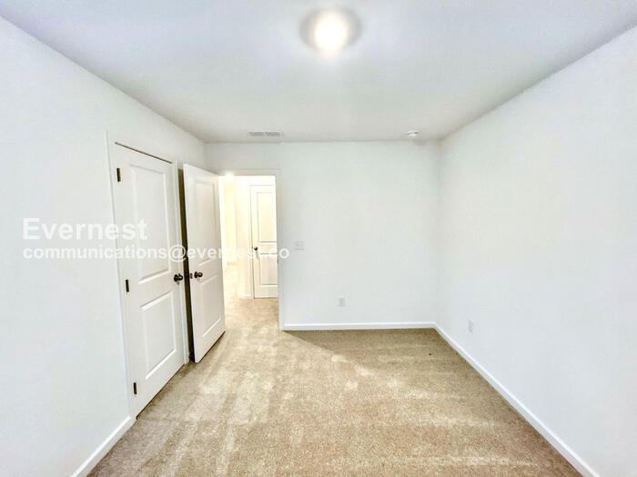 Building Photo - 4285 Marsha St