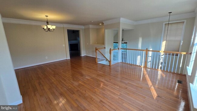 Building Photo - 43762 Lees Mill Square