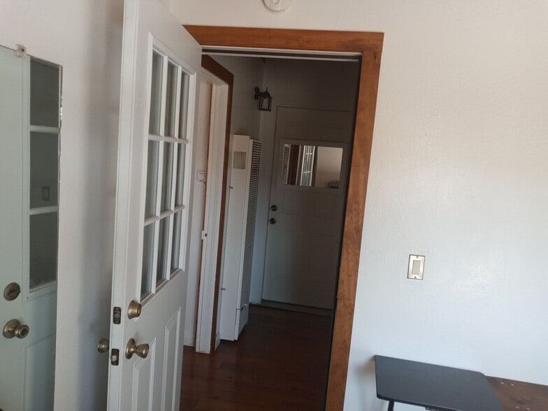 Building Photo - 16293 Galway Ct