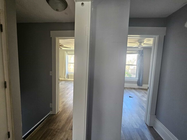 Building Photo - 93 N Rose Blvd