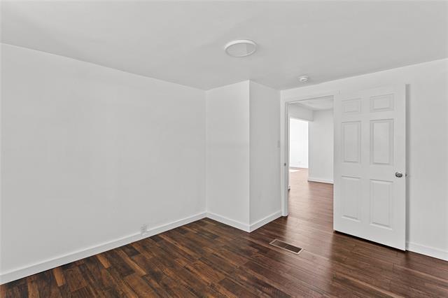 Building Photo - 5524 Dartmouth Ave