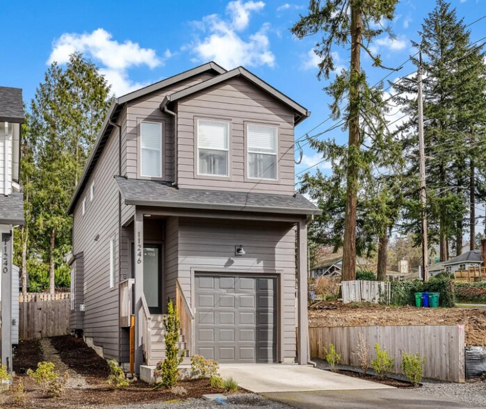 Primary Photo - 11246 SW 53rd Ave