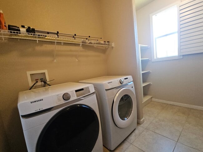 Building Photo - 17414 Teal Stone Ct