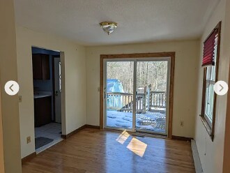 Building Photo - 536 W Pelham Rd