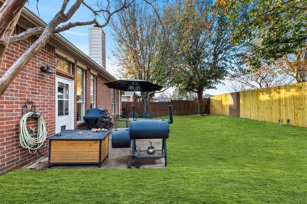 Building Photo - 1055 Port Sullivan Dr