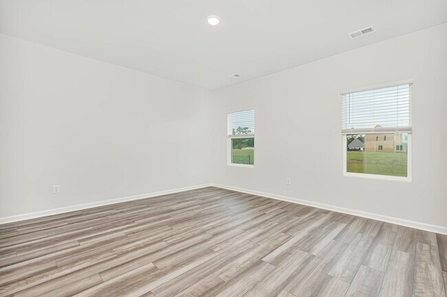 Building Photo - 1129 Boswell Ct